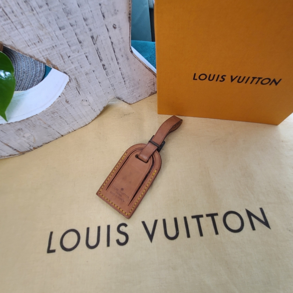 Louis Vuitton Vachetta Luggage Tag GUC